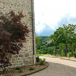 Aménagement de jardin par le paysagiste vert et Bois à Romans-sur-Isère dans la Drôme