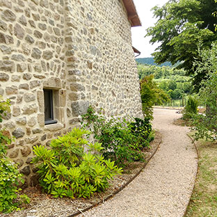Aménagement de jardin par le paysagiste Vert et bois à Romans