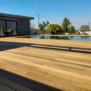 Aménagement d'une terrasse pour piscine à Mours St-Eusèbe près de Romans-sur-Isère